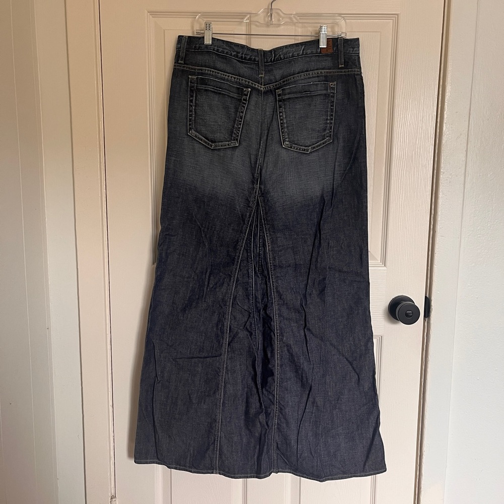 Vintage Y2K Guess Denim Maxi Skirt - Picture 2 of 9